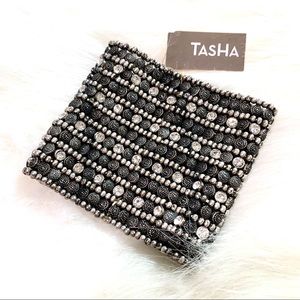 NWT: TASHA GEM BEADED BLACK/SILVER CUFF BRACELET